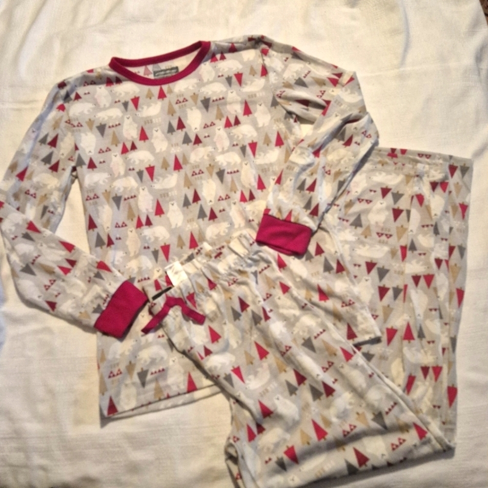 Eddie Bauer boys size Large or 14/16 gray pajamas with polar bear & tree NWOT